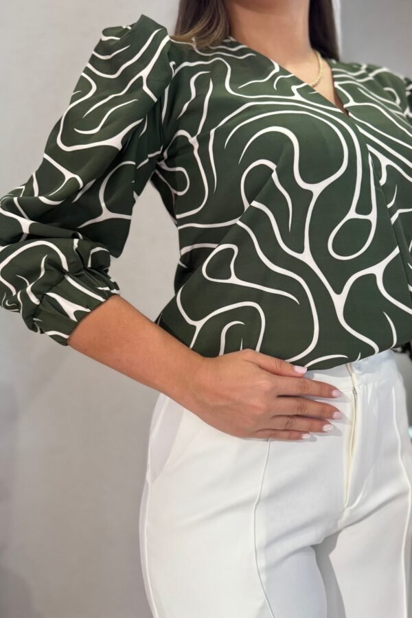 Blusa Miranda verde - Image 4