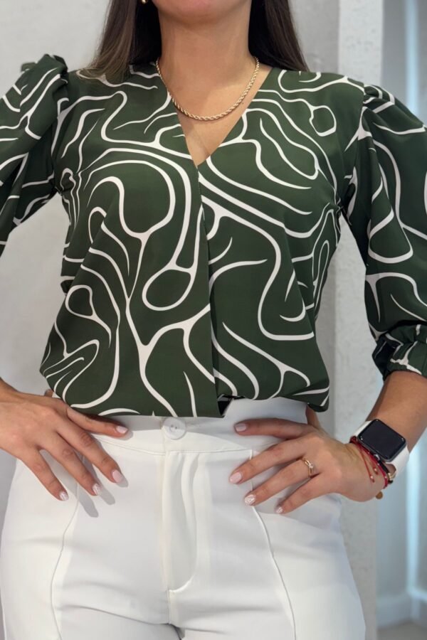 Blusa Miranda verde - Image 3