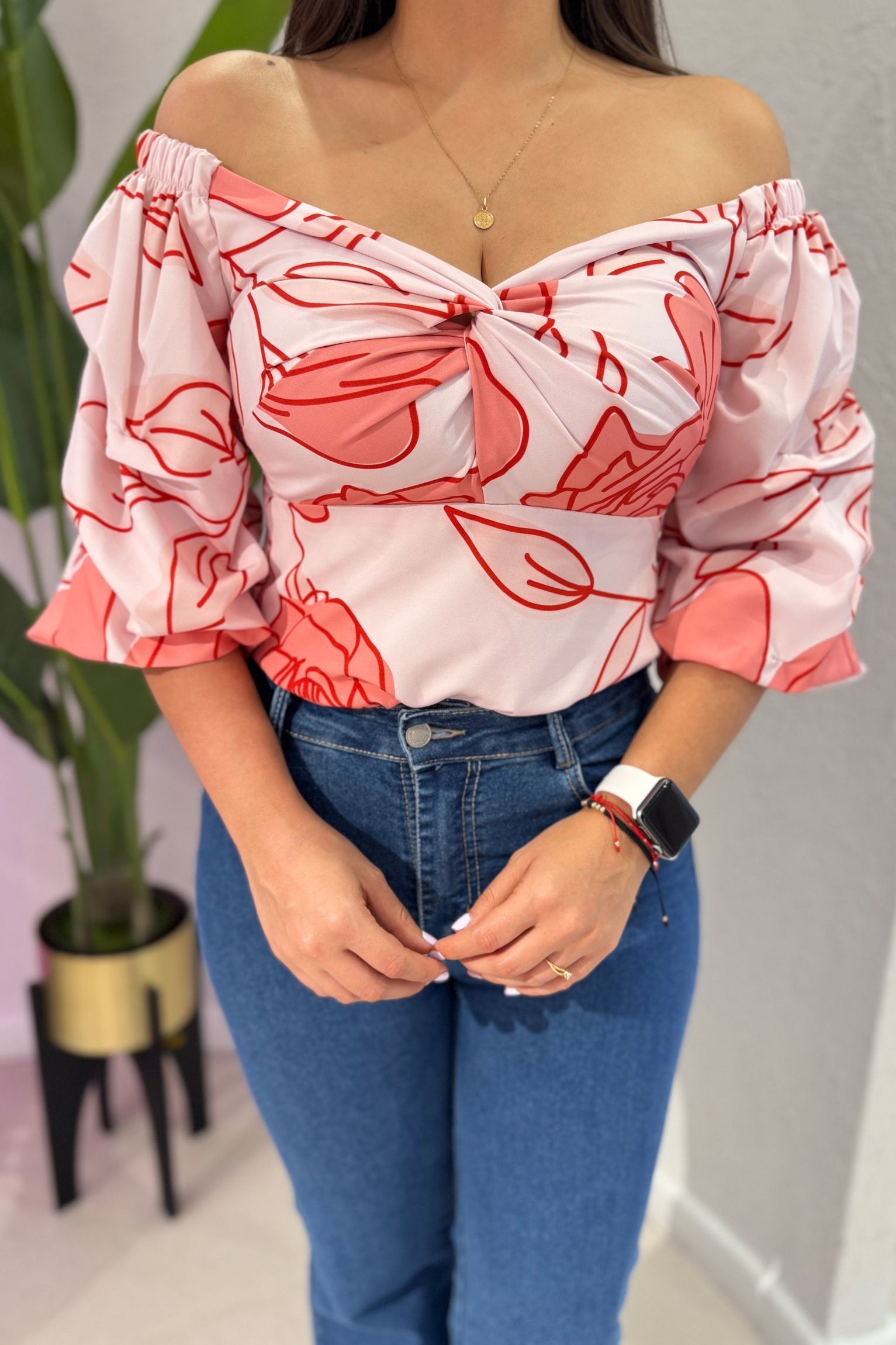 Blusa Antonia rosa flor - Image 2