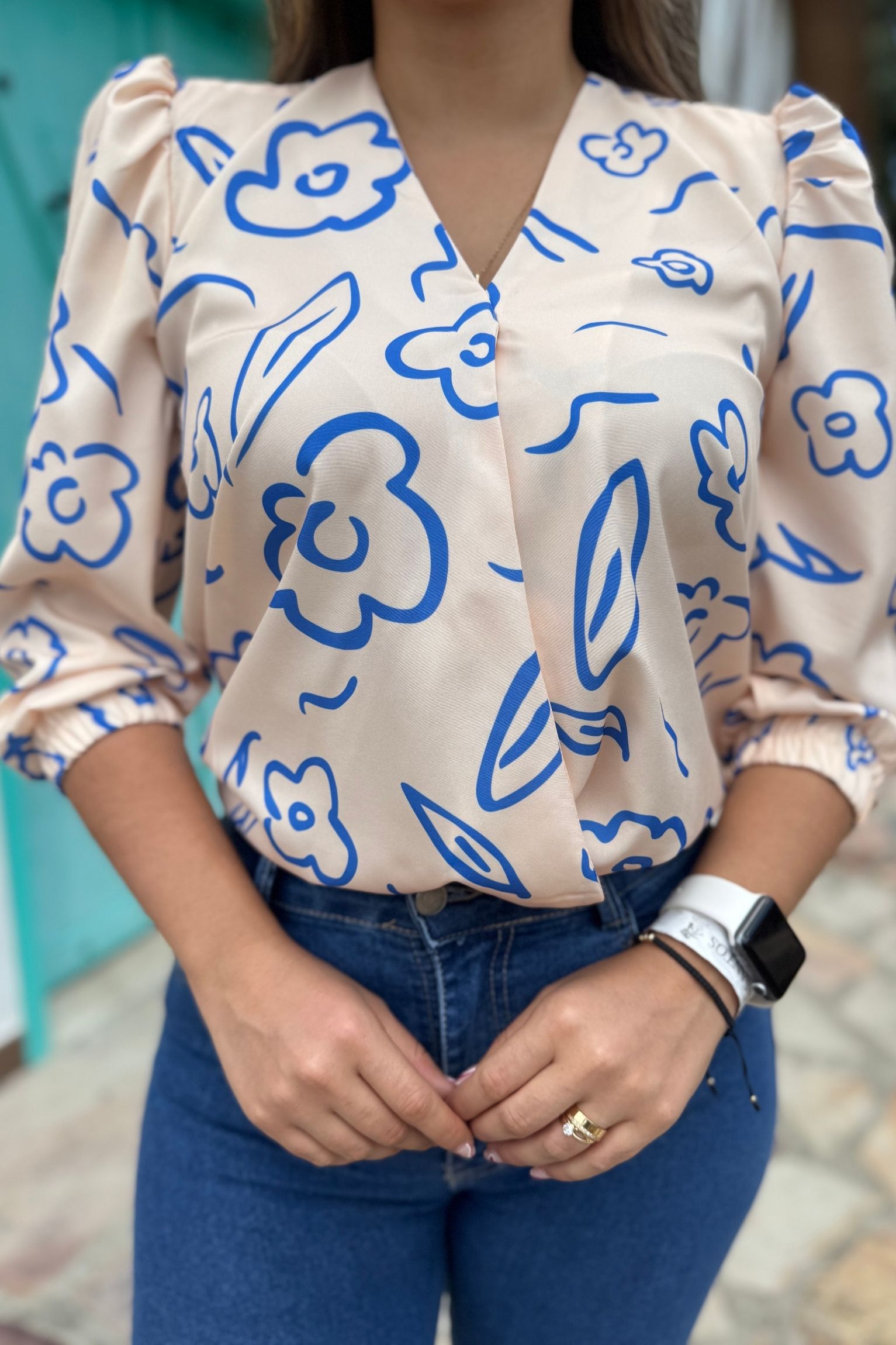 Blusa Miranda beige flor - Image 2