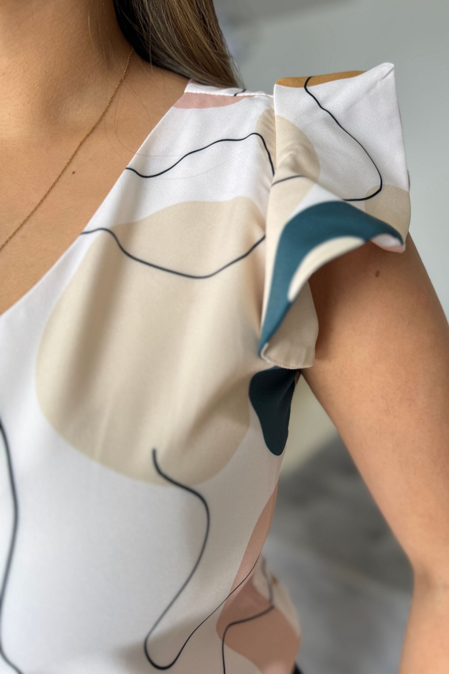 Blusa Bali abstracta - Image 3