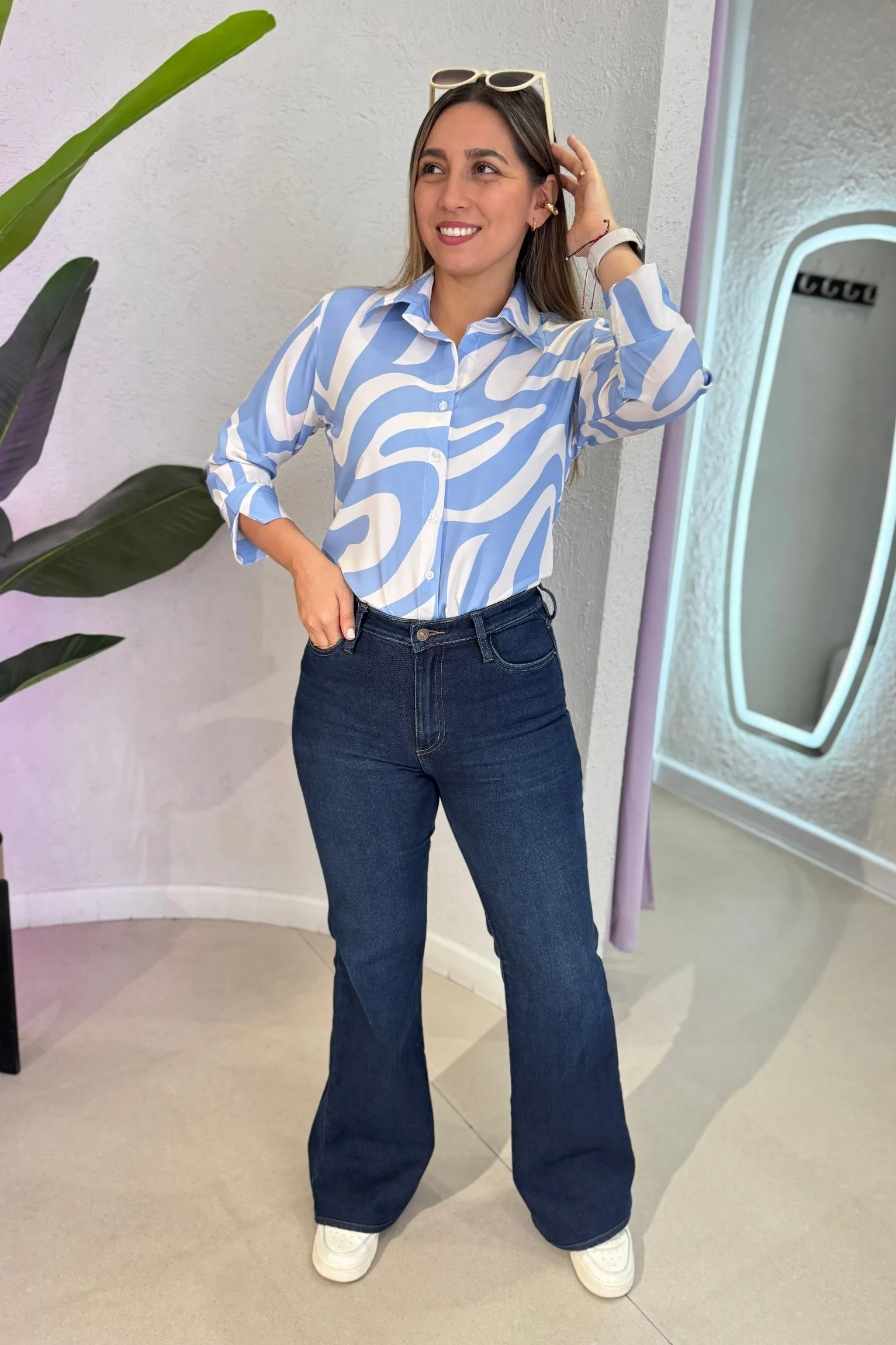 Blusa Zafiro lineas celeste