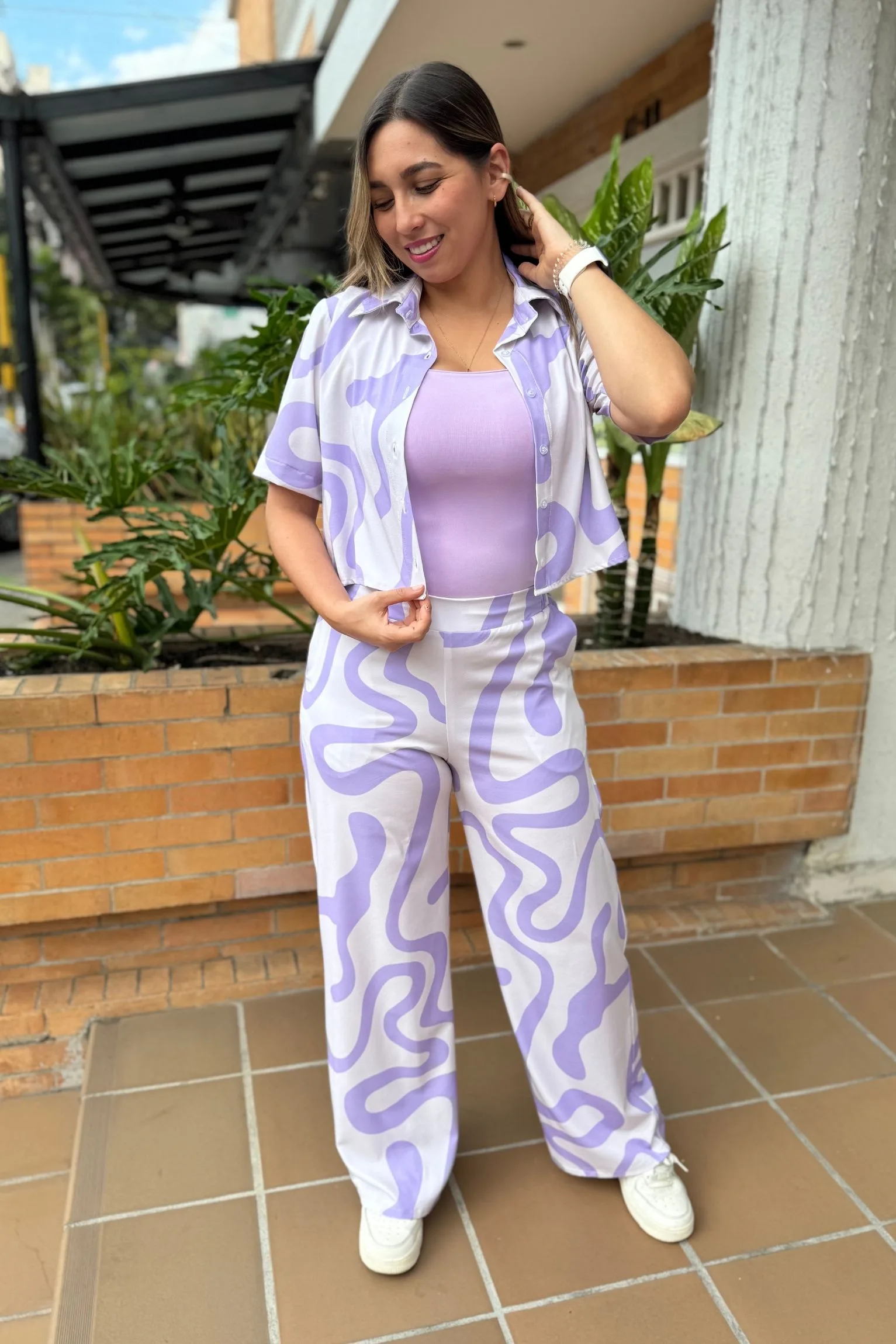 Set Ariana Lila blanco