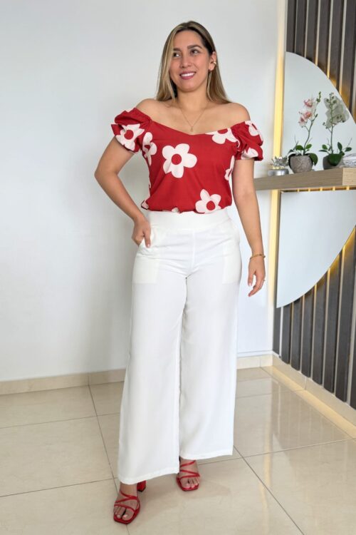 Blusa Bela Terracota Flor.
