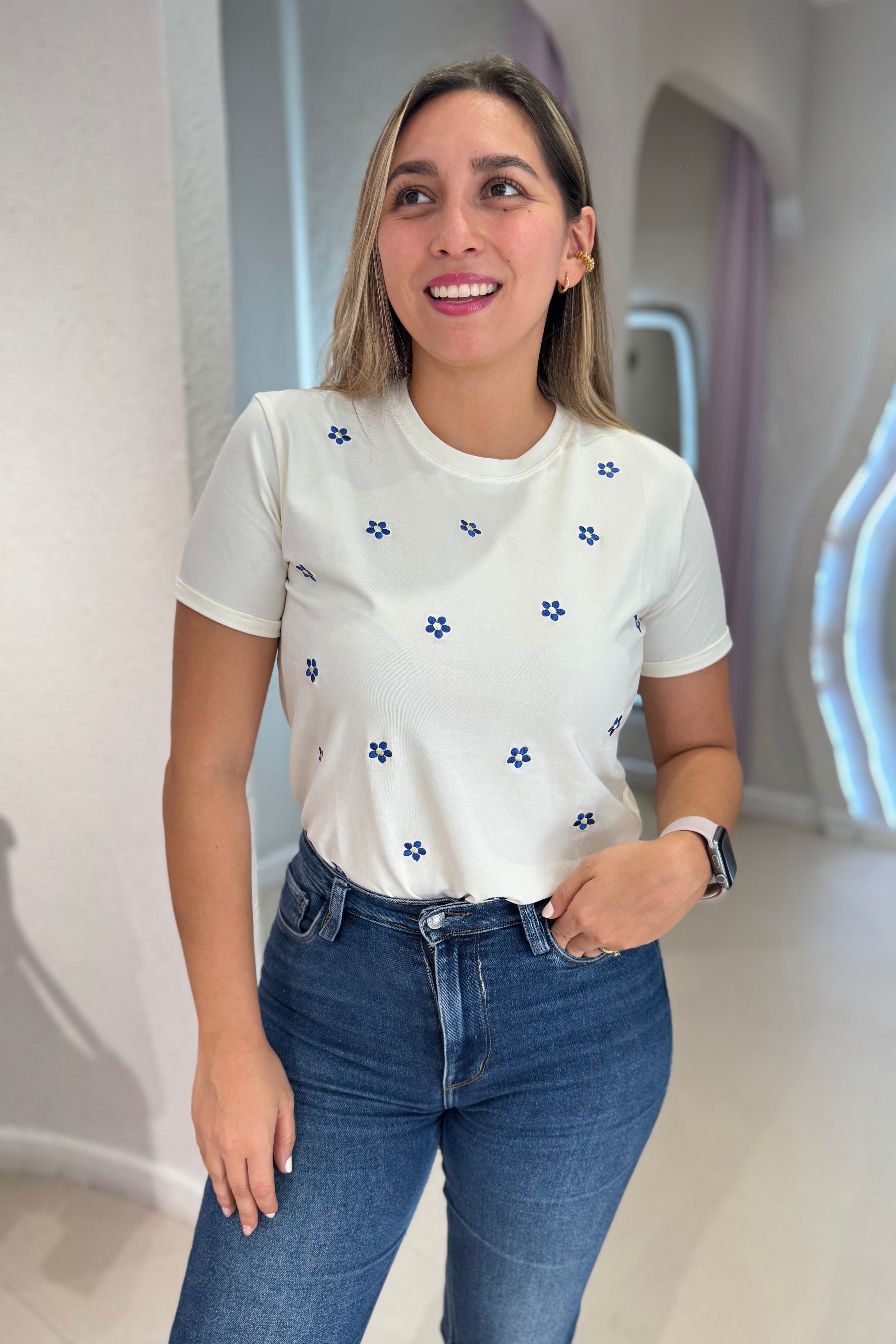 Camiseta Flor Azul. - Image 3