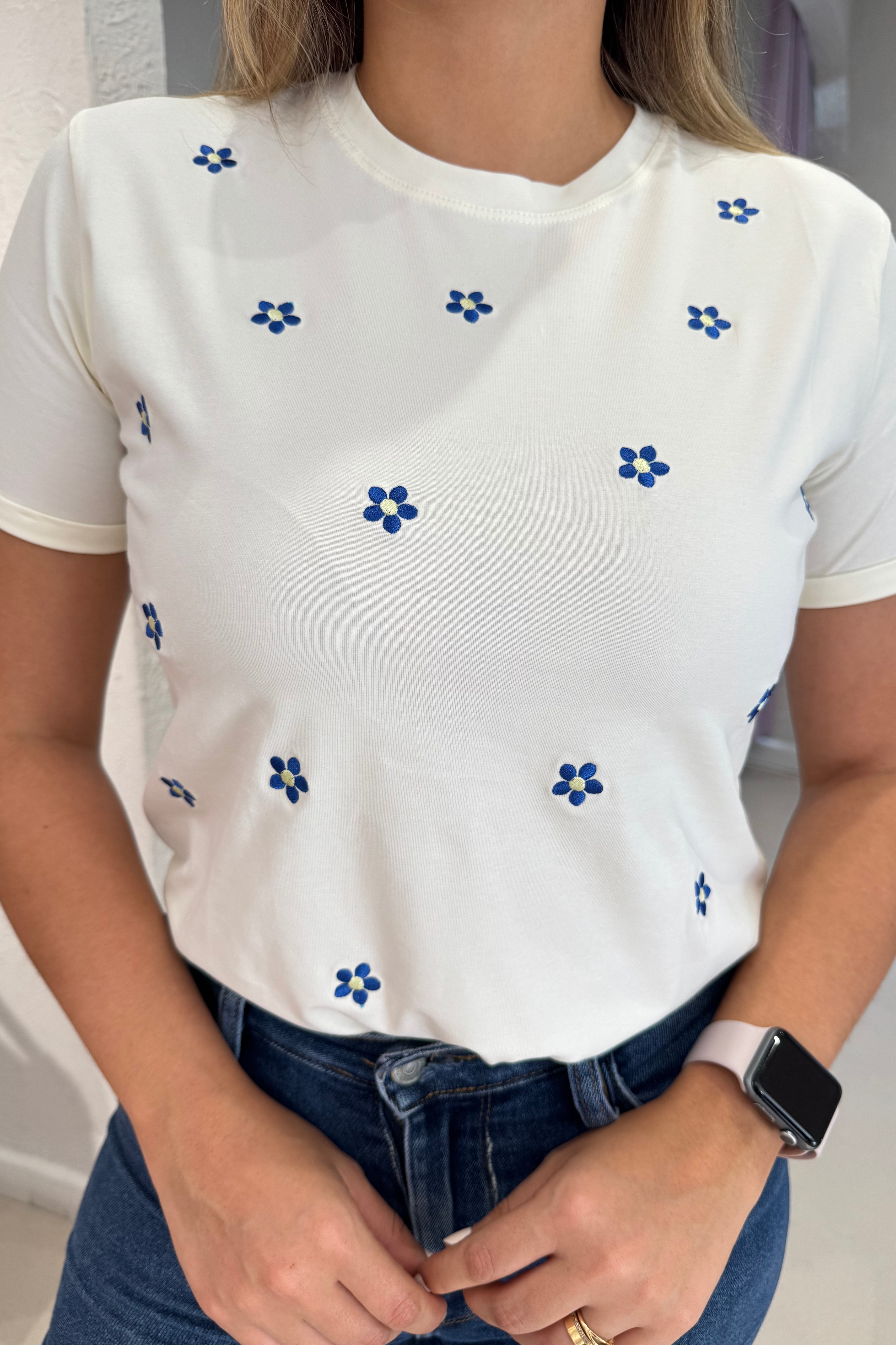 Camiseta Flor Azul. - Image 2