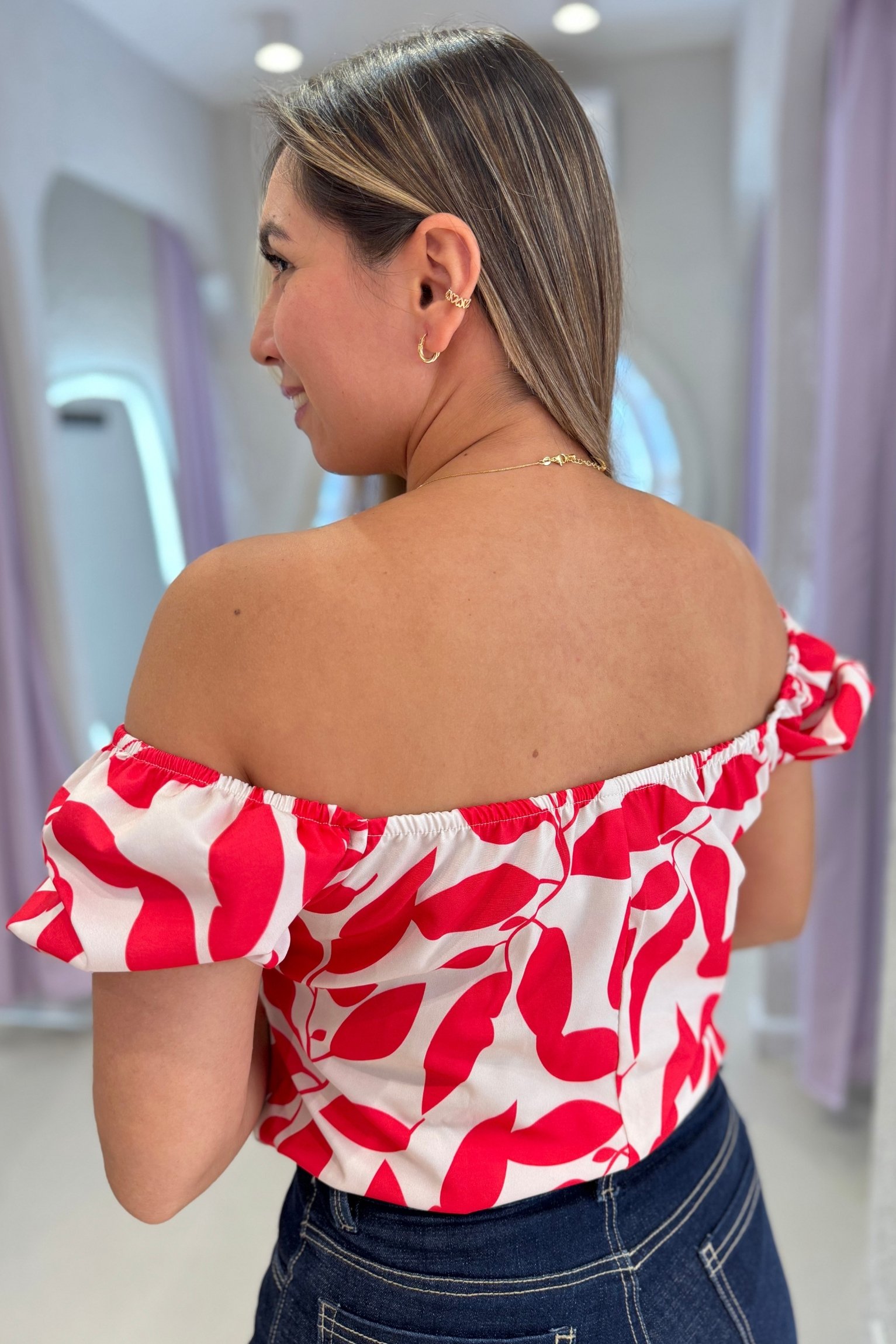 Blusa Bela Beige Rojo. - Image 4
